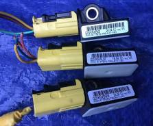 Датчик airbag. Honda Civic, FB2 Двигатель R18Z1