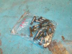 Болт. Toyota: Crown, Aristo, Verossa, Soarer, Chaser, Mark II Wagon Blit, Mark II, Cresta, Supra Lexus LS400, UCF10, UCF20 Двигатели: 1JZGTE, 1UZFE, 2...