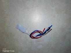 Поворотник. Лада Приора Renault Sandero Nissan Almera