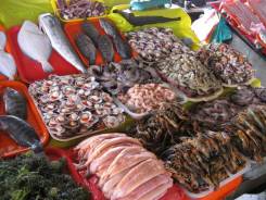 Интересуют морепродукты.