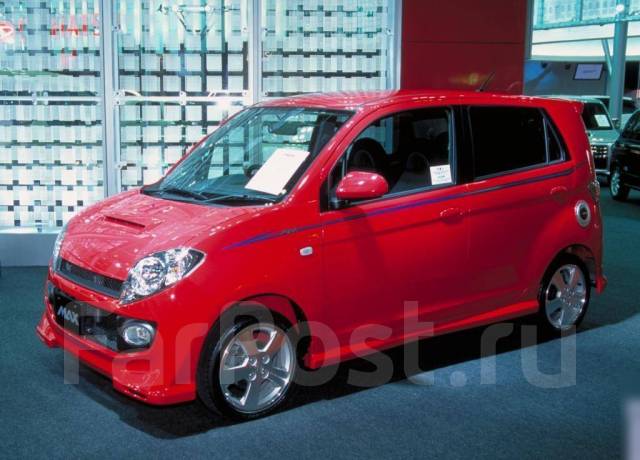 Опции и оснащение автомобиля Daihatsu Max