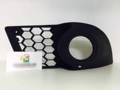 Ободок противотуманной фары. Mitsubishi Lancer, CX2A, CX3A, CX4A, CX5A, CX8A, CX9A, CY1A, CY2A, CY3A, CY4A, CY5A, CY8A, CY9A Двигатели: 4A91, 4A92, 4B...