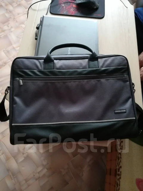 V-lazer. 17.3", ��� 16 ��, ���� 1 000���, WiFi: 1, Bluetooth: 1, ����������� �� 3��. ����
