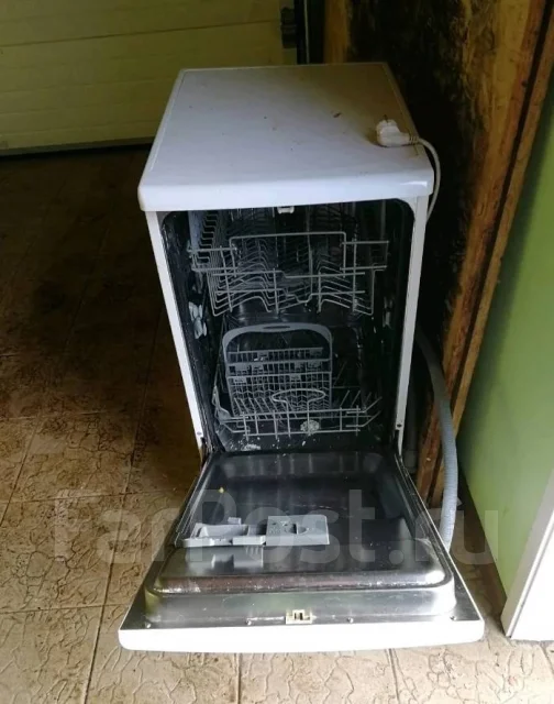 Indesit ����