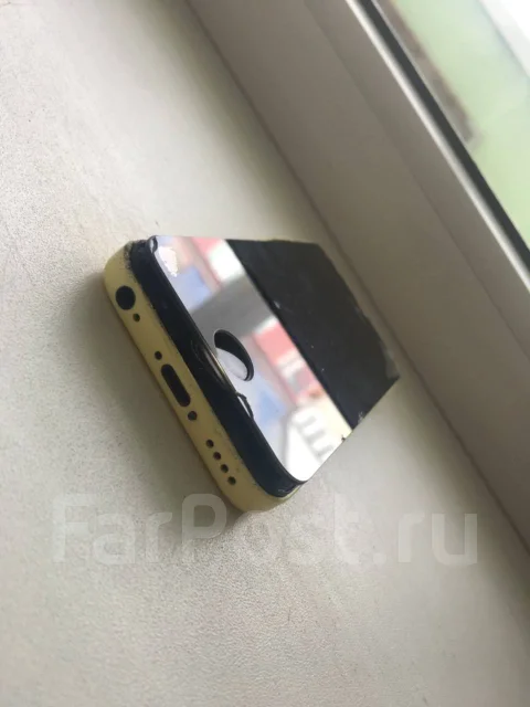 Apple iPhone 5c. �/�, ������, 3G ����