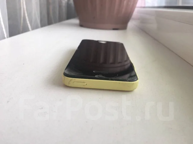 Apple iPhone 5c. �/�, ������, 3G ����