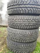 Nokian. Зимние, шипованные, 10 %, 4 шт