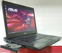 Asus ROG G73SW. 17.3", 2,0 ГГц, ОЗУ 8 Гб, диск 500 Гб, WiFi, Bluetooth, аккумулятор на 1 ч.