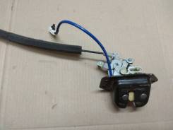 Замок багажника. Nissan X-Trail, NT30, PNT30, T30 Двигатели: QR20DE, QR25DE, SR20VET, YD22ETI