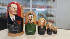 Матрешки.