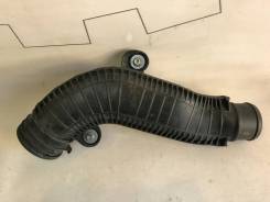 Патрубок. Volkswagen: Passat, Eos, Jetta, Scirocco, Tiguan, Sharan, Passat CC, Golf, Beetle Seat Altea, 5P1, 5P5, 5P8 Seat Leon, 1P1 Seat Alhambra, 71...