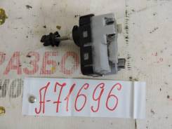 Моторчик корректора фары Toyota Mark X 1 2004-2009г
