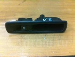 Кнопка стеклоподъемника. Renault Megane, BZ00, BZ06, BZ0B, BZ0C, BZ0D, BZ0F, BZ0G, BZ0H, BZ0J, BZ0K, BZ0L, BZ0N, BZ0U, BZ12, BZ16, DZ, DZ00, DZ03, DZ0...