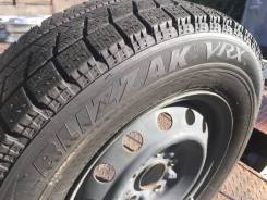 Bridgestone Blizzak VRX. Зимние, без шипов, 2017 год, без износа, 4 шт
