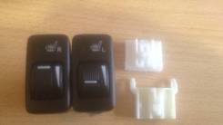 Кнопка включения обогрева сидений. Toyota Mark X, GRX120, GRX121, GRX125 Toyota Land Cruiser Prado, GRJ120, GRJ120W, GRJ121, GRJ121W, GRJ125, GRJ125W...