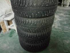 Bridgestone Ice Cruiser 7000. Зимние, шипованные, 2013 год, 10 %, 4 шт