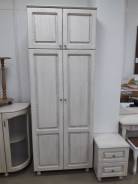 Шкафы платяные.