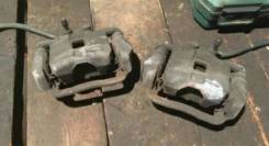 Суппорт тормозной. Subaru Forester, SF5, SF9, SG5 Subaru Impreza, GC8, GC8LD, GD9, GDA, GF8, GF8LD, GG9, GGA Двигатели: EJ205, EJ20G, EJ254, EJ204