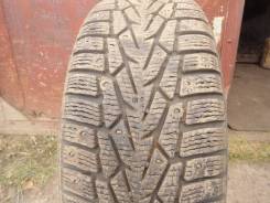 Nokian Hakkapeliitta 7. Зимние, шипованные, 2013 год, 30 %, 3 шт
