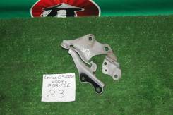 Крепление капота. Lexus: GS460, GS350, GS430, GS300, GS450h Двигатели: 1URFE, 1URFSE, 2GRFSE, 3GRFE, 3GRFSE, 3UZFE
