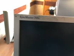 Samsung. 17", технология ЖК (LCD)