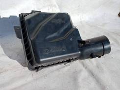 Корпус воздушного фильтра. Subaru Legacy, BLE, BPE Двигатели: EZ30, EZ30D