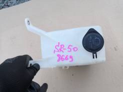 Бачок стеклоомывателя. Toyota Lite Ace, CR41, CR41V, CR42, CR42V, KR41, KR41V, KR42, KR42V, SR40 Toyota Lite Ace Noah, CR40, CR40G, CR41, CR42, CR50...