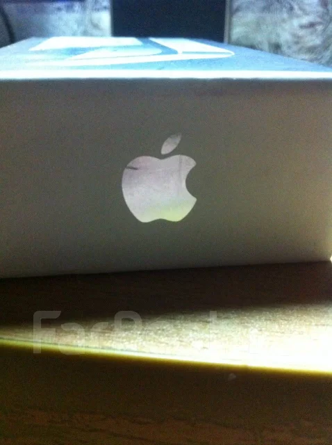 Apple iPhone 4. �/�, ������ ����