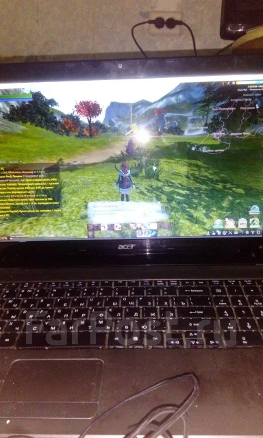 Acer Aspire 7750G. 17.3", 2,2����, ��� 4 ��, ���� 500���, WiFi: 1, Bluetooth: 1, ����������� �� 1��. ����