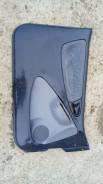 Обшивка двери. Toyota Vitz, NCP15