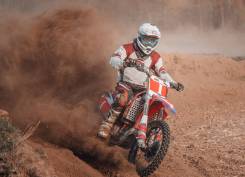 Honda CRF 250R. 250 куб. см., исправен, птс, с пробегом
