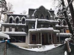 Продаётся Дом 1500м2 26 соток в КП Жуковка. Коттеджный посёлок Жуковка, р-н Одинцовский, площадь дома 1 500 кв. м., централизованный водопровод, отопл...