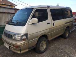 Toyota Hiace. автомат, 4wd, 3.0 (130 л.с.), дизель, 300 000 тыс. км