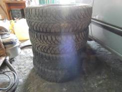Hankook. Зимние, шипованные, 2014 год, 20 %, 4 шт