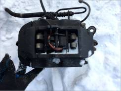Суппорт тормозной. Volkswagen Touareg, 7L6, 7LA Двигатели: AXQ, AYH, AZZ, BAA, BAC, BAN, BAR, BHK, BHL, BJN, BKJ, BKL, BKS, BKW, BLE, BLK, BMV, BMX, B...