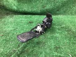 Педаль газа. Toyota: Premio, Allion, Corolla Spacio, WiLL VS, Allex, Ipsum, Voxy, Corolla Axio, Avensis, Corolla Verso, Noah, Corolla, Avensis Verso...
