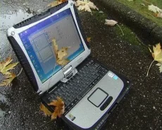 Panasonic Toughbook CF-19. 10.1", 1,2����, ��� 4 ��, ���� 160���, WiFi, Bluetooth, ����������� �� 5��.