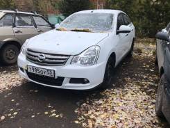 Nissan Almera. Без водителя