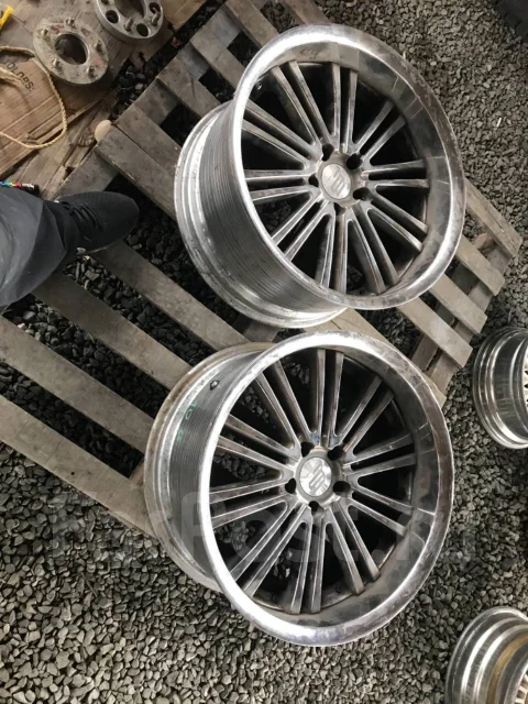 RAYS Black Fleet. 10.0x19", 5x114.3, ET25, �� 73���. ����