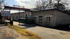 Продам нежелые здания находящиеся в собственности. Улица Крымская 1, р-н Гостиничного комплекса ТИХООКЕАНСКИЙ, 2 415 кв. м.