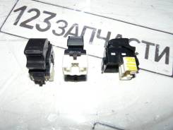 Кнопка стеклоподъемника Toyota RAV4 ACA21