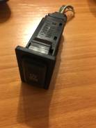 Кнопка, блок кнопок. Toyota Caldina, ST210, ST210G, ST215, ST215G, ST215W Двигатели: 3SFE, 3SGE, 3SGTE