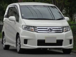 Honda Freed Spike. ��������, 4wd, 1.5 (118��.�.), ������, �/�. ��� ����� �� ������������ ����
