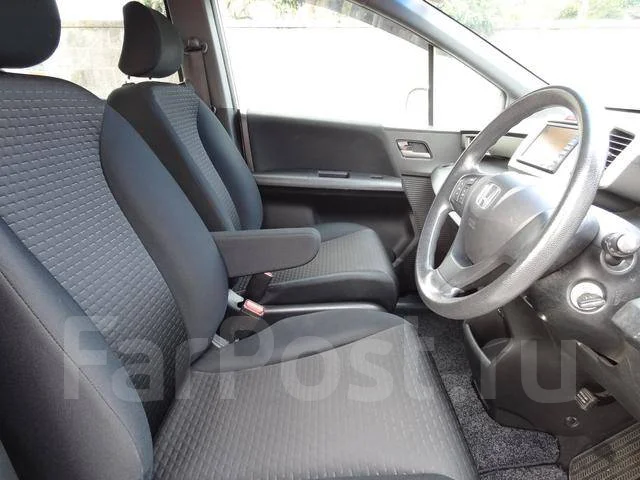 Honda Freed Spike. ��������, 4wd, 1.5 (118��.�.), ������, �/�. ��� ����� �� ������������ ����