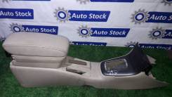 Подлокотник. Toyota Avensis, AZT250, AZT250L, AZT250W, AZT251, AZT251L