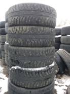 Bridgestone Ice Cruiser 7000. Зимние, шипованные, 2010 год, 60 %, 4 шт