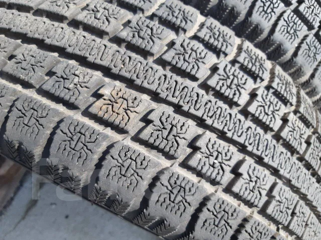 Toyo Observe Garit G4. ������, ��� �����, 2009 ���, �/�, ����� 20 % ����