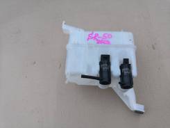 Бачок стеклоомывателя. Toyota Lite Ace, CR41, CR41V, CR42, CR42V, KR41, KR41V, KR42, KR42V, SR40 Toyota Lite Ace Noah, CR40, CR40G, CR41, CR42, CR50...