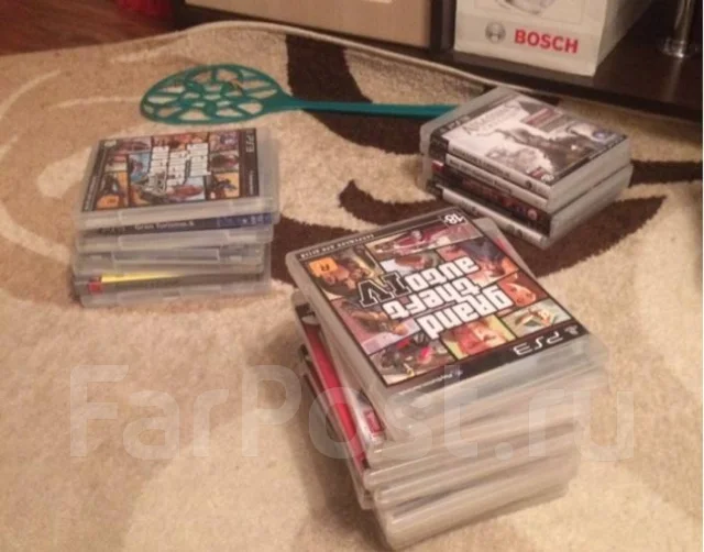 Sony PlayStation 3 Super Slim ����