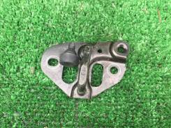 Замок багажника. Toyota: Crown Majesta, Crown, Aristo, Origin, Progres Lexus GS430, JZS160, UZS160, UZS161 Lexus GS300, JZS160, UZS160, UZS161 Lexus G...